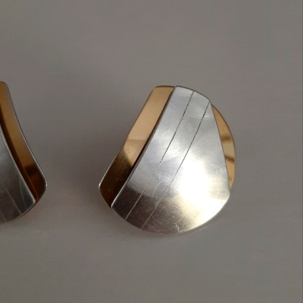 Modern Geometric Design Lazer Etched Mixed Metals, Gold & Silver Tone Earrings - Picture 4 of 7